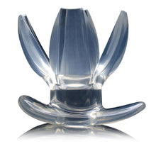 Load image into Gallery viewer, Master Series Clawed Expanding Anal Dilator
