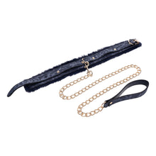 Load image into Gallery viewer, SportSheets Cougar Fur Collar and Leash
