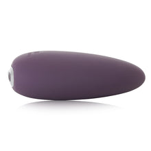 Load image into Gallery viewer, Je Joue Mimi Soft Clitoral Vibrator Purple
